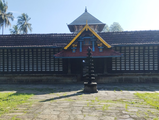 Thirunavaya Sree Nava Mukunda Temple Thirunavaya Sree Nava Mukunda Temple Image